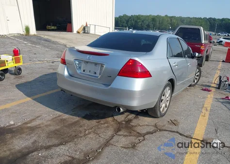 2007 Honda Accord 3.0 Ex z USA, uszkodzony, nr VIN 1HGCM66587A088129
